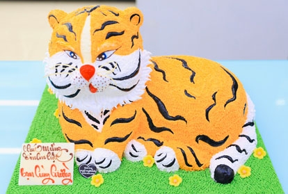 Top những mẫu bánh kem con hổ đẹp nhất 2023 cho người tuổi Dần 